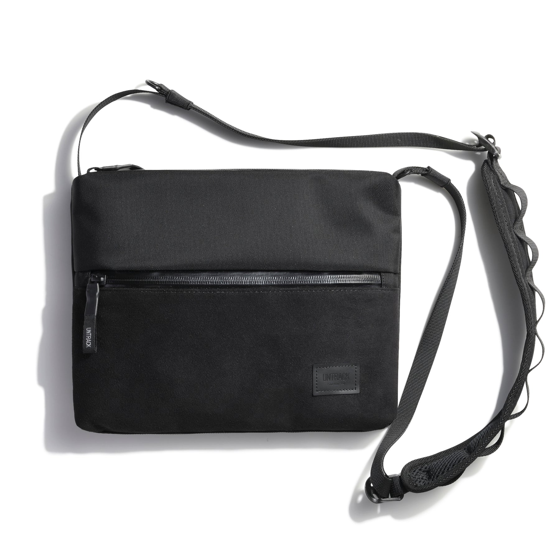 OUTDOOR / CE | Shoulder Bag S 60052
