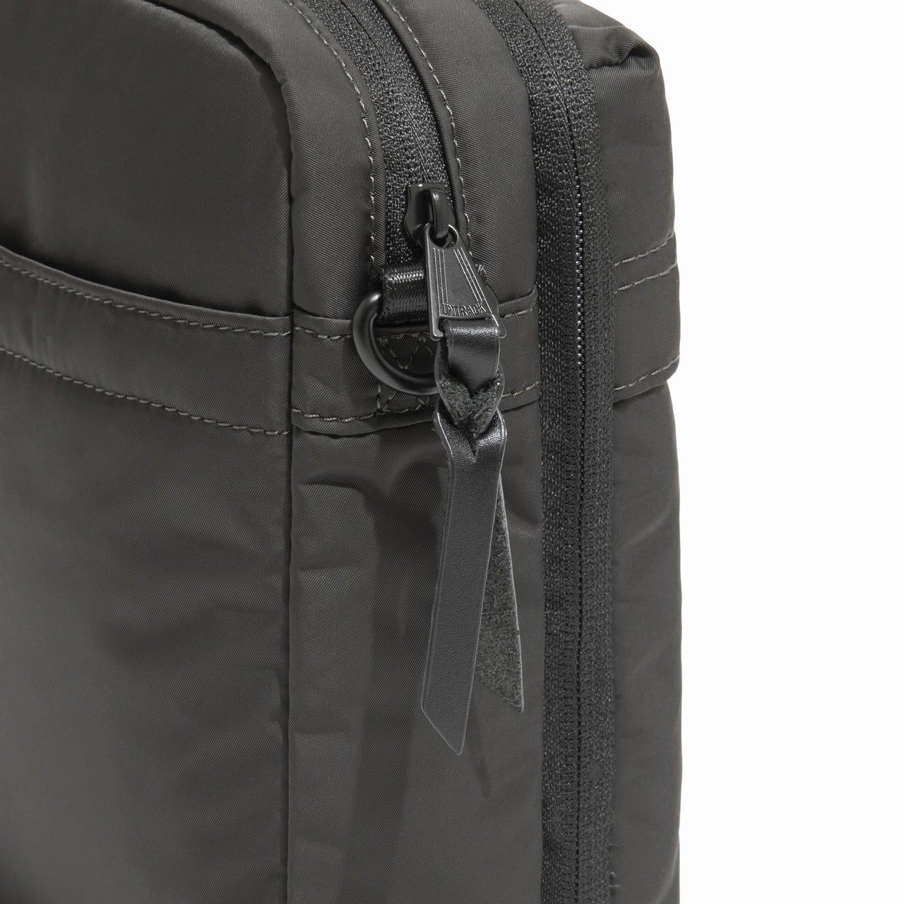 CITY / DS | Vertical Shoulder Bag 60391
