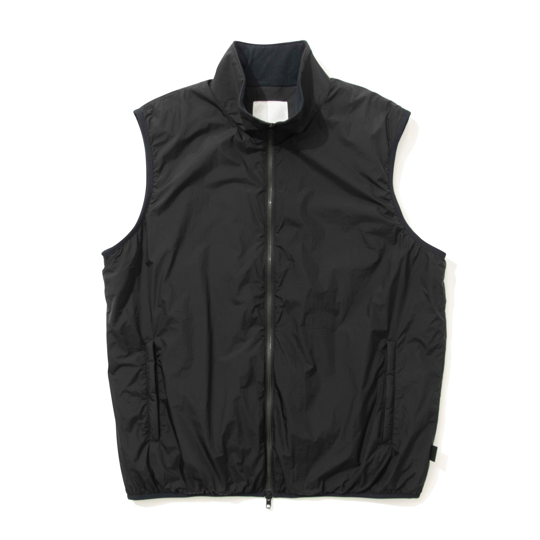 UT-M5A1b | Essential Feather Light Vest 60432