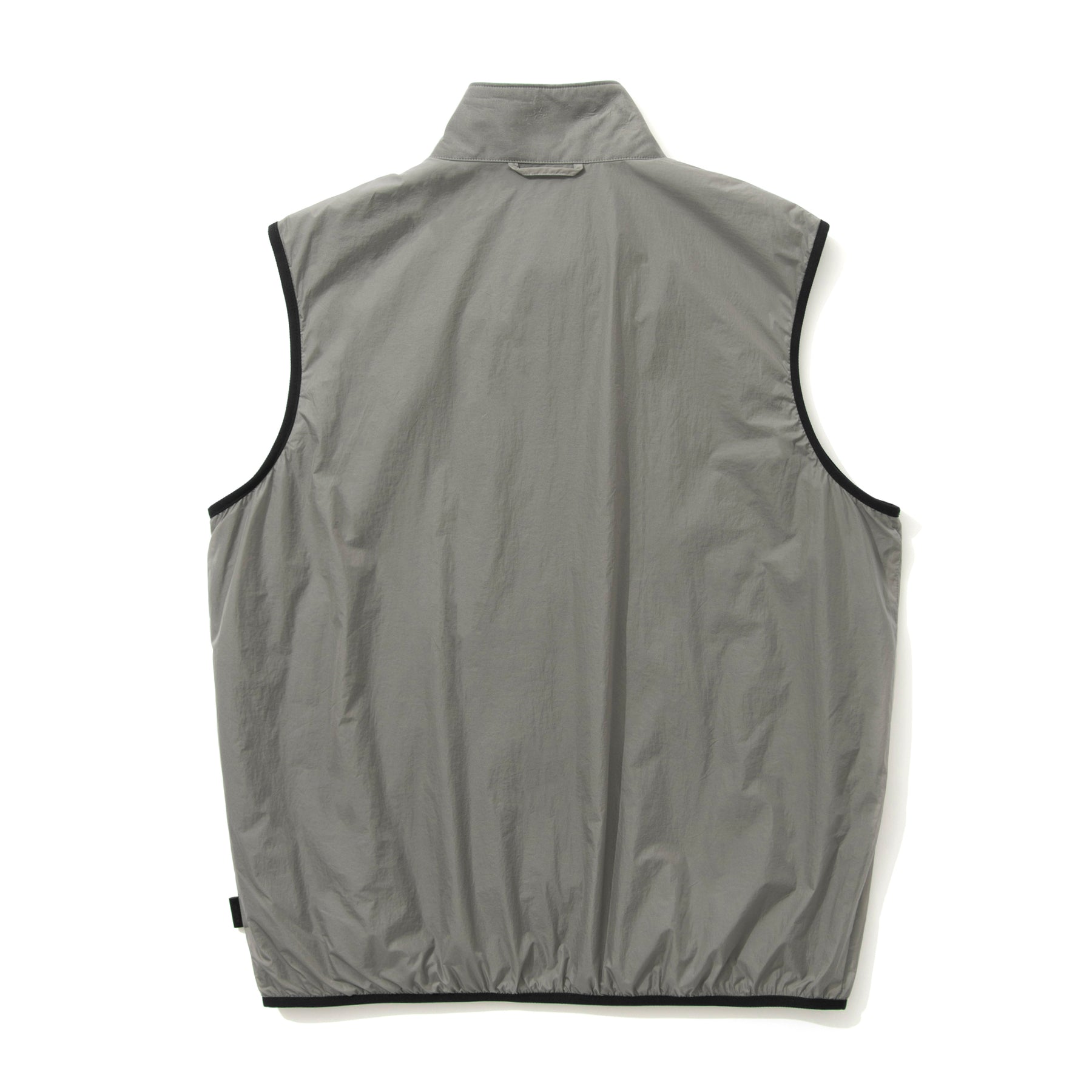 UT-M5A1b | Essential Feather Light Vest 60432