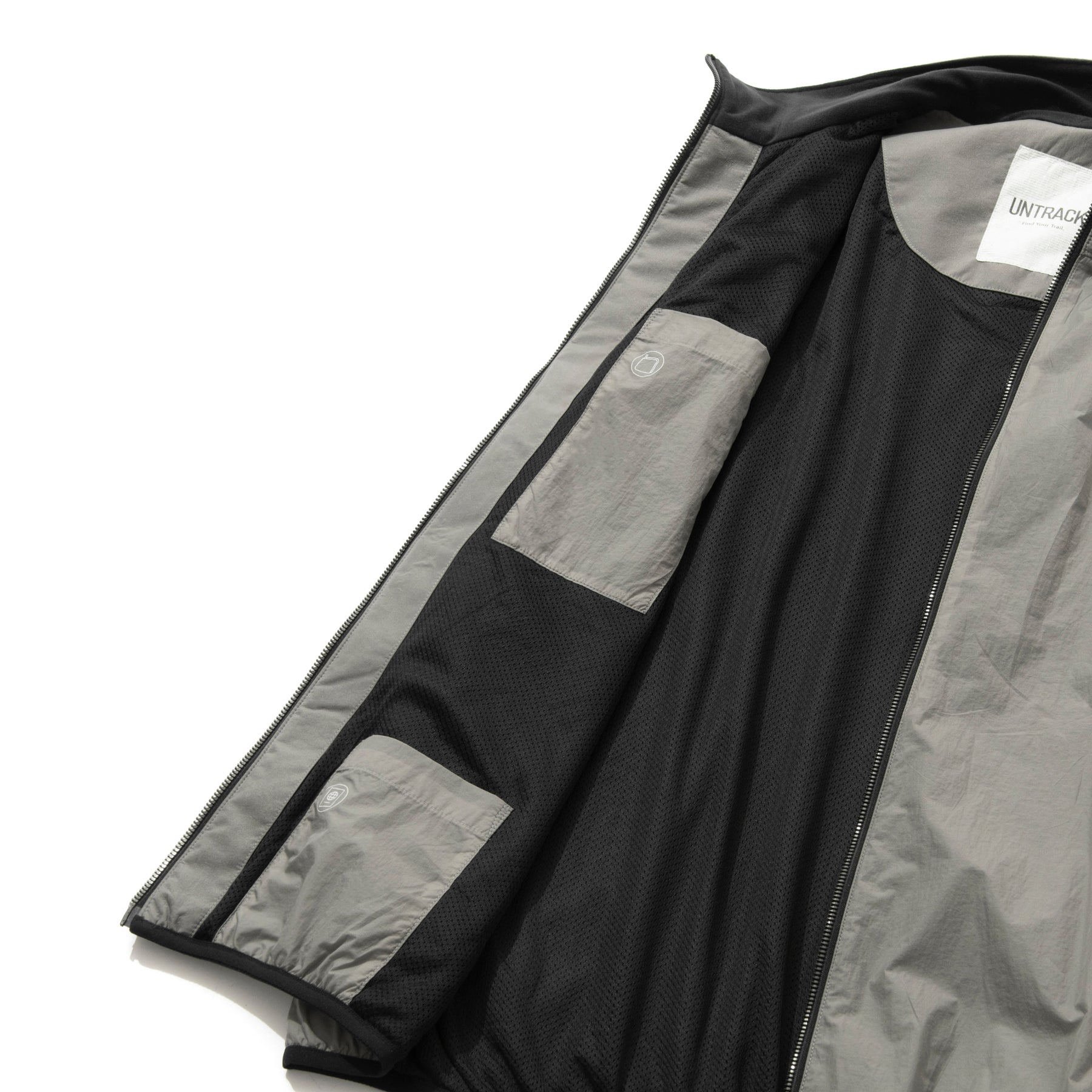 UT-M5A1b | Essential Feather Light Vest 60432