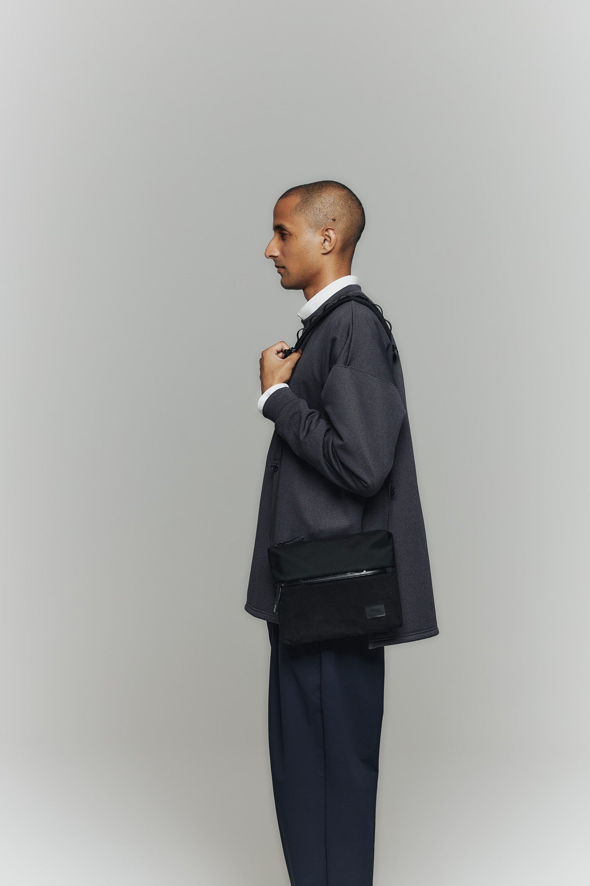 OUTDOOR / CE | Shoulder Bag S 60052
