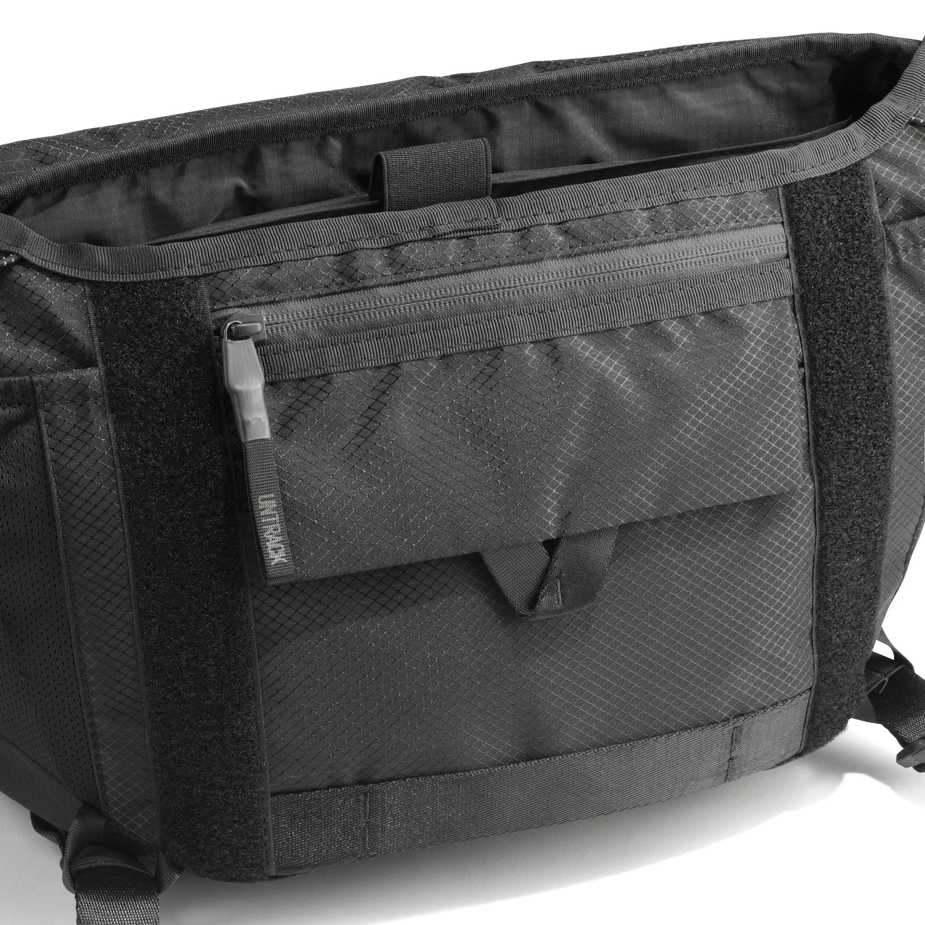 UT CROSS BIKE SP | Messenger Bag Ｓ 60042