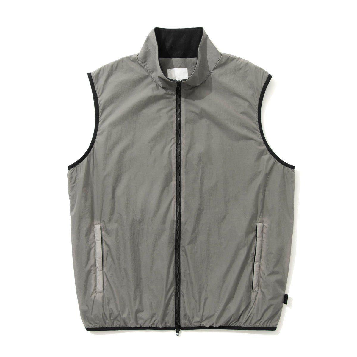 UT-M5A1b | Essential Feather Light Vest 60432– UNTRACK