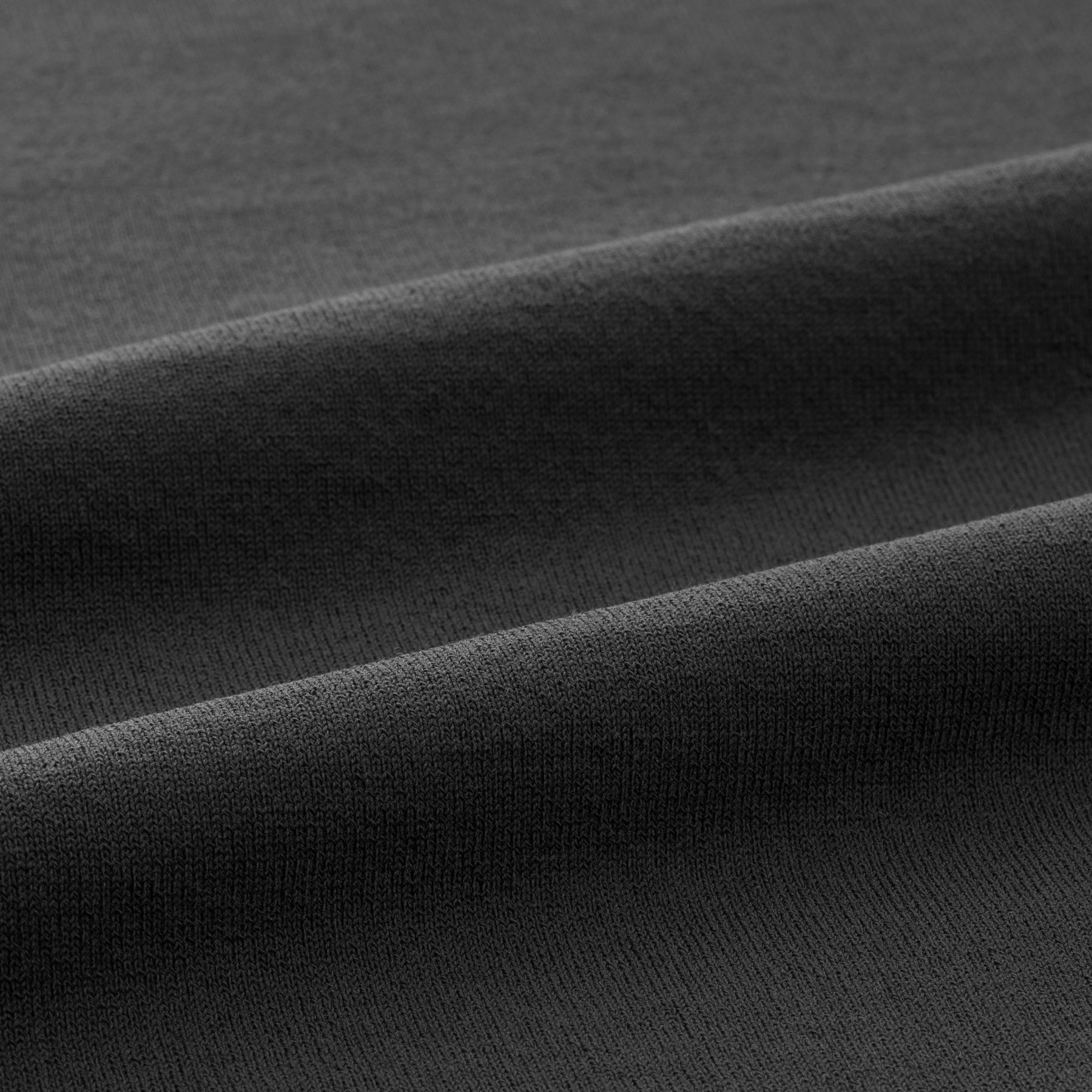 UT-M5A4b | Wool-Tech Turtleneck Knit 60442