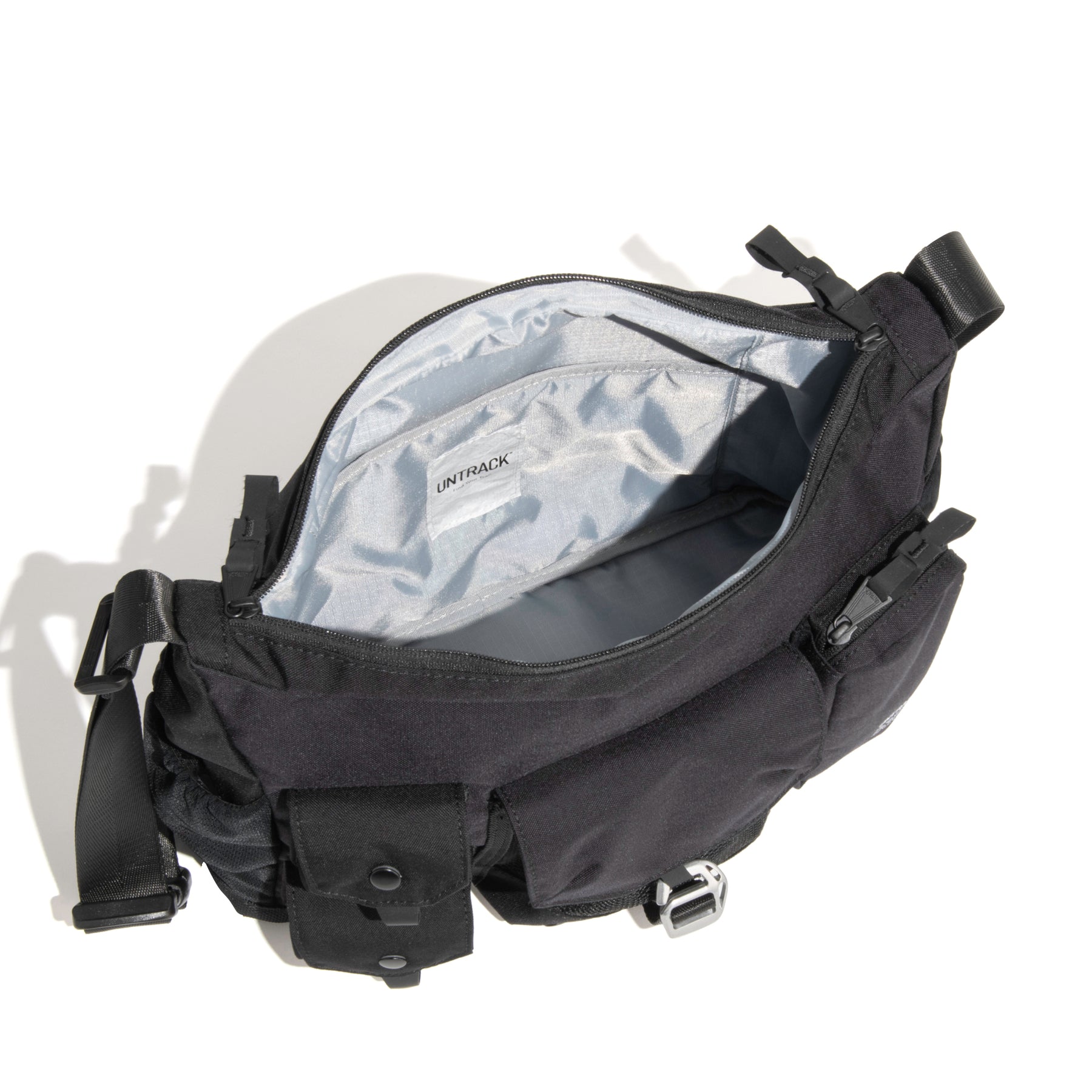THE URBAN CLIMBER | Boat-Shaped Shoulder Bag 60524