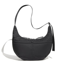 CITY / DS | Crescent Bag 60611