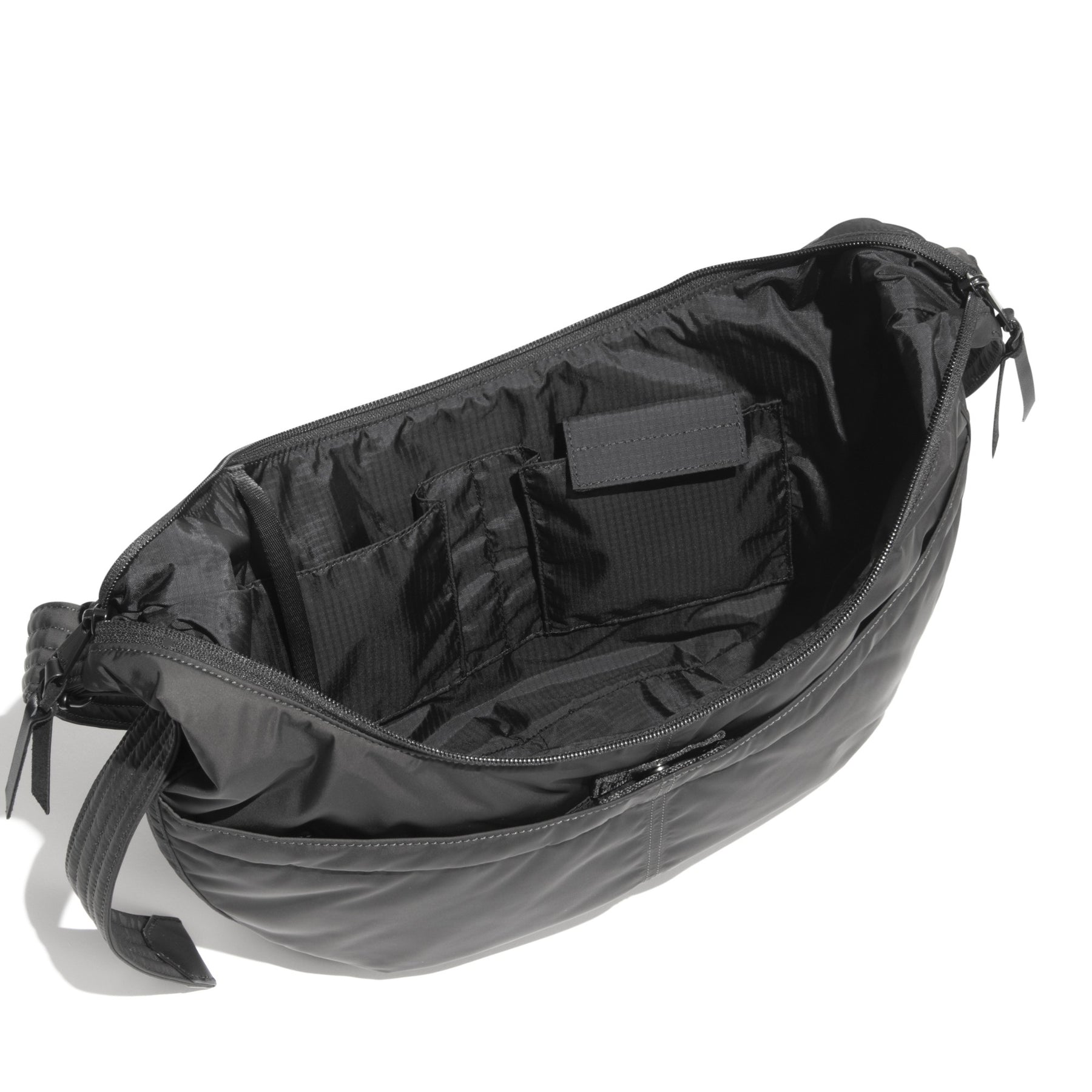 CITY / DS | Crescent Bag 60611