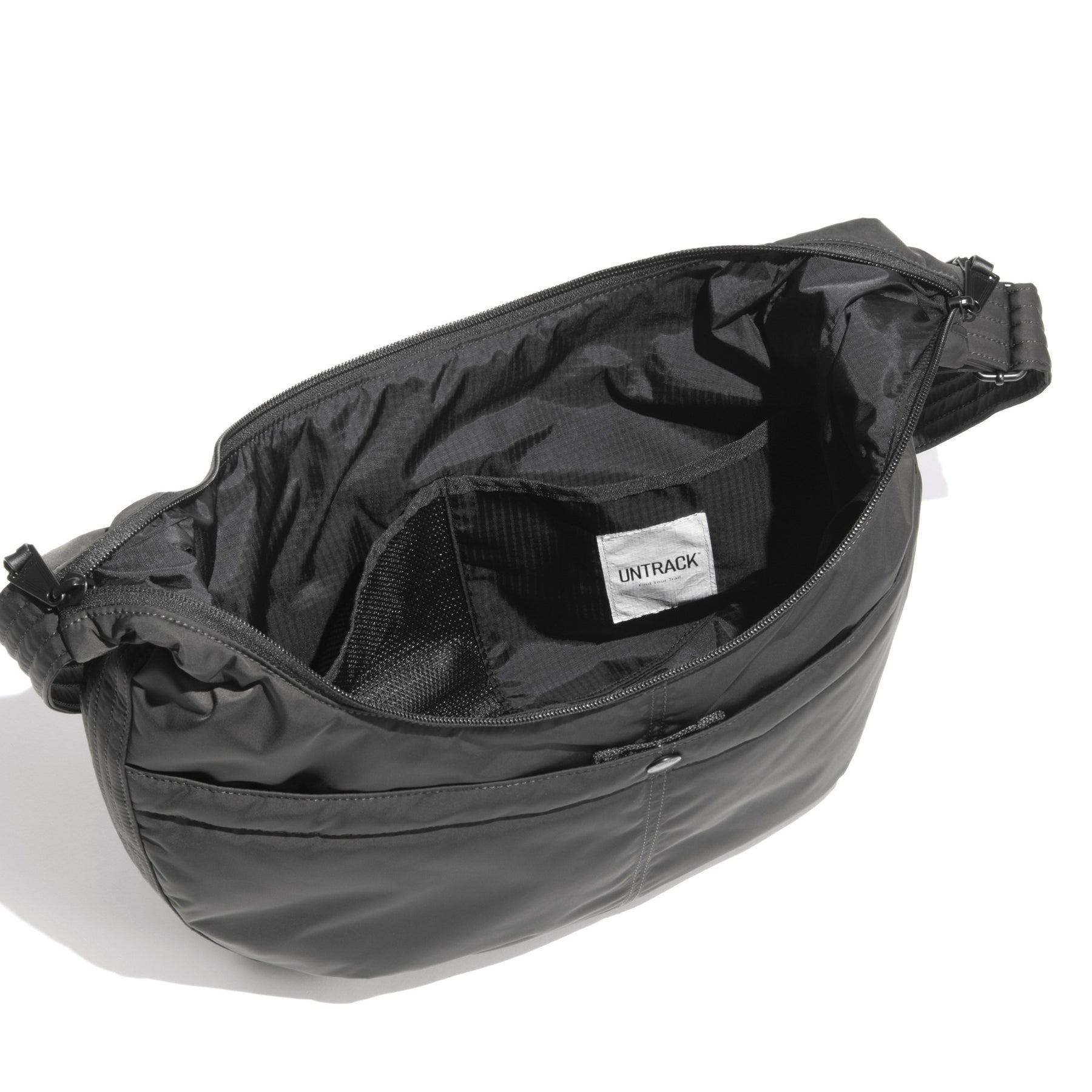 CITY / DS | Crescent Bag 60611