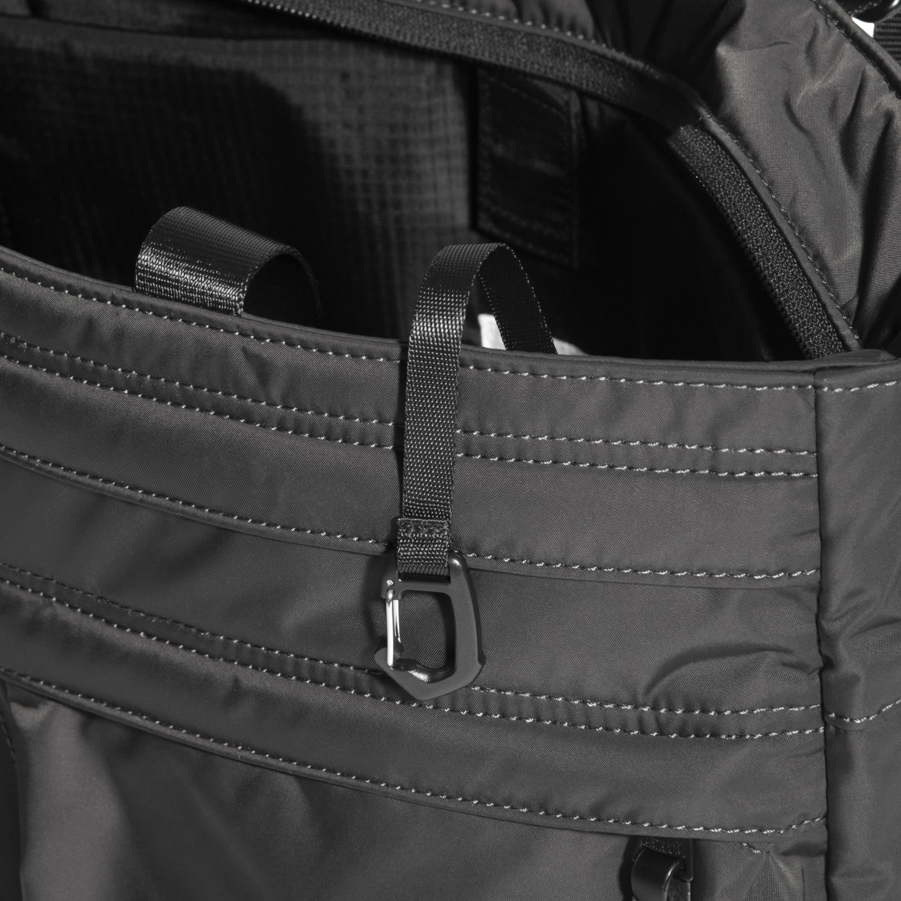 CITY / DS | Helmet Bag 60612